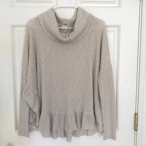 Anthropologie Women's Sweater, Size XS, Tan, Gold Metallic threads - Picture 2 of 8